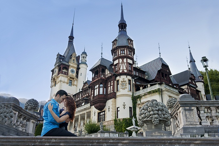 FOTOVIVA Fotografii logodnă  Sinaia Castelul Peleș 