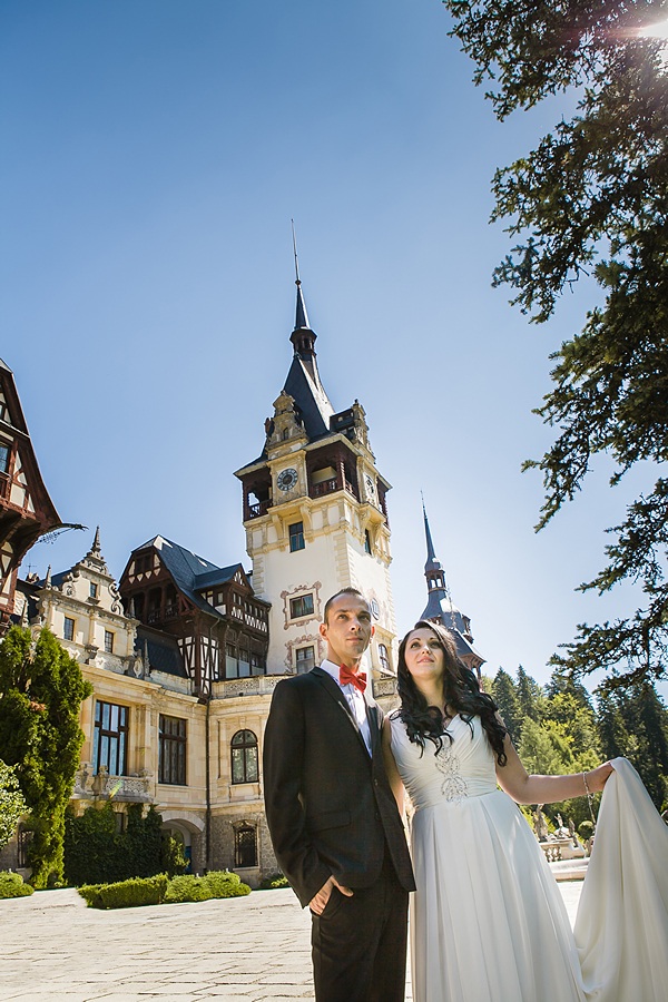 FOTOVIVA Fotografii după nuntă  Sinaia Castelul Peleș 