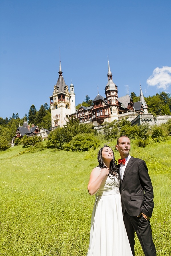 FOTOVIVA Fotografii după nuntă  Sinaia Castelul Peleș 