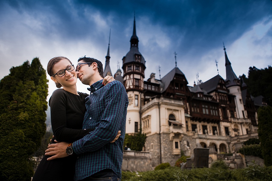 FOTOVIVA Fotografii logodnă  Sinaia Castelul Peleș 