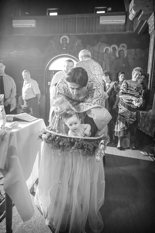 FOTOVIVA Fotografii botez și nou născut  Comarnic 
