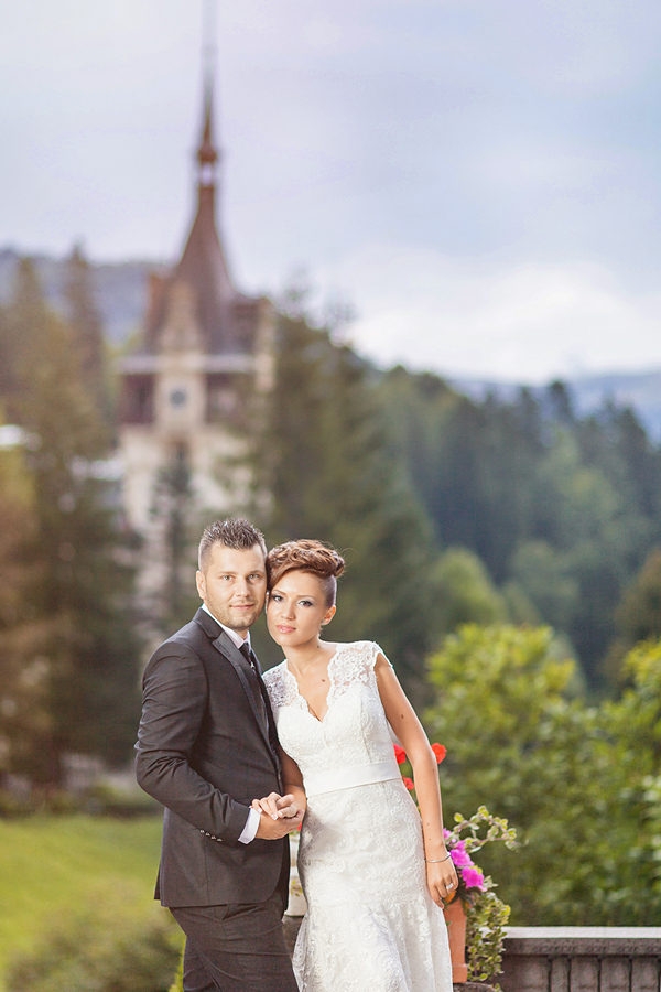 FOTOVIVA Fotografii după nuntă  Sinaia Castelul Peleș 